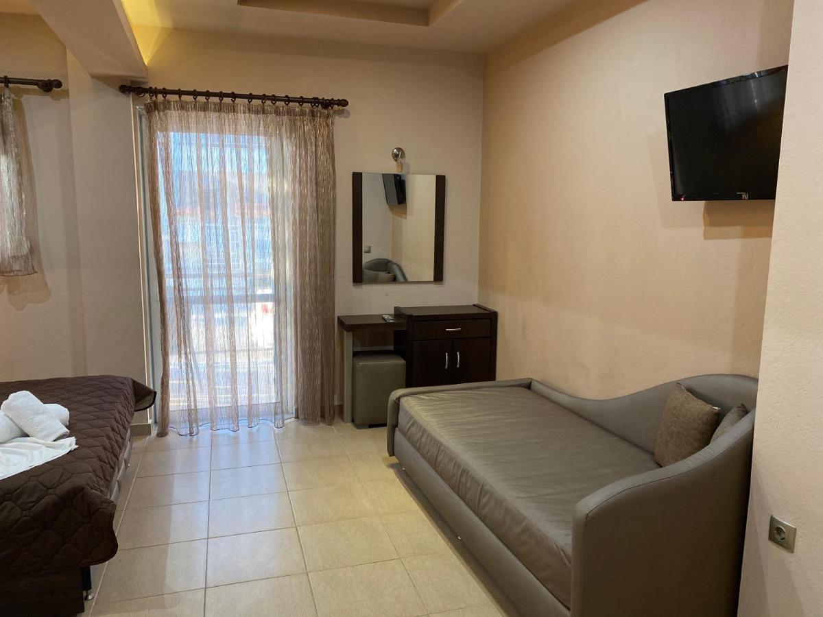 Apartment House Kiratsi