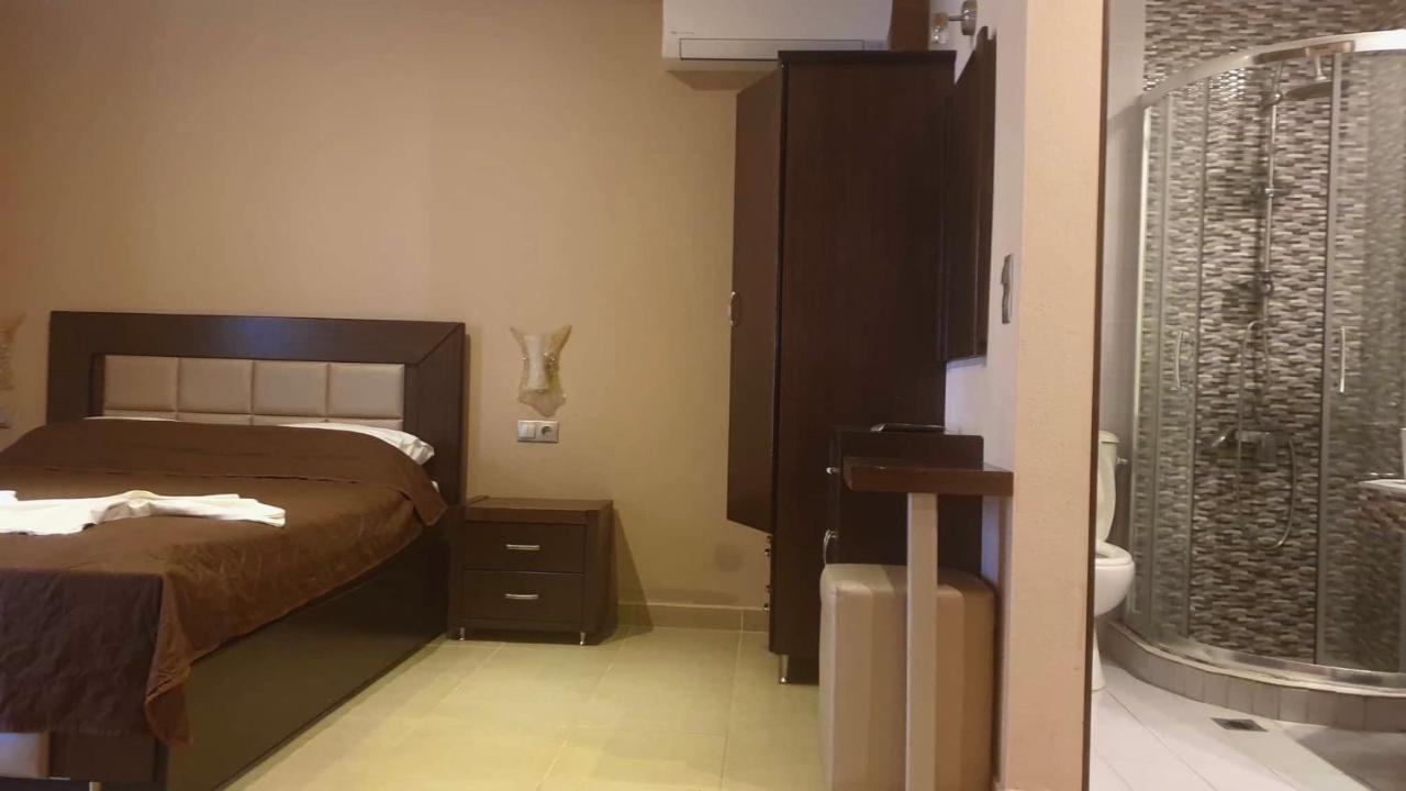 Apartment House Kiratsi