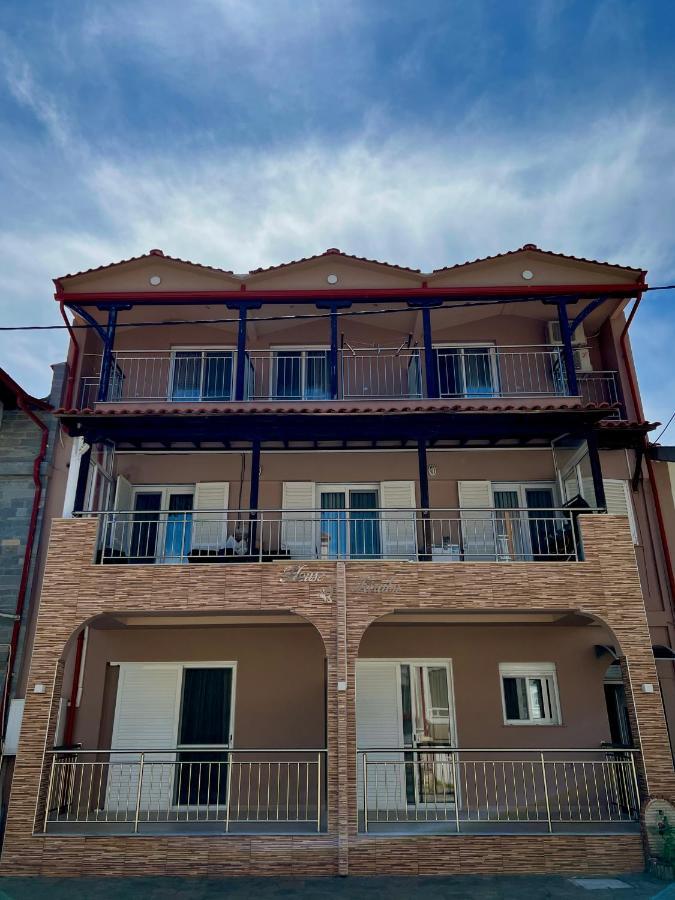 House Kiratsi * Sarti