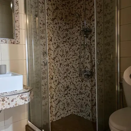 דירות סארטי House Kiratsi מראה חיצוני תמונה