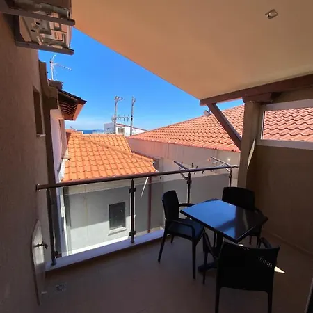 דירות סארטי House Kiratsi מראה חיצוני תמונה