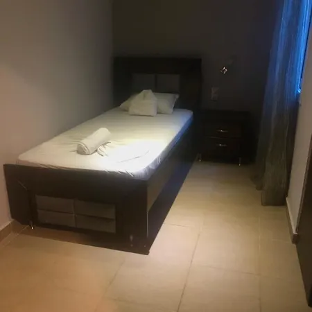 דירות סארטי House Kiratsi מראה חיצוני תמונה